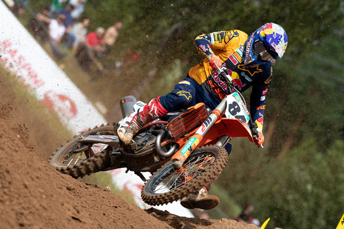 Behind the Bullet: Jeffrey Herlings MXGP show